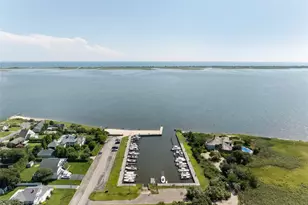 23 Canvasback Ln, East Quogue, NY 11942 - Photo 27