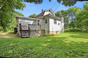 64 Satinwood Rd, Rocky Point, NY 11778 - Photo 19
