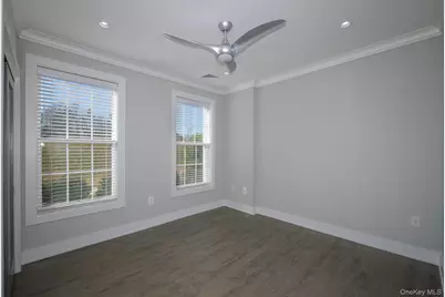 88102 Circle Drive #88-102, Central Islip, NY 11722 - Photo 7