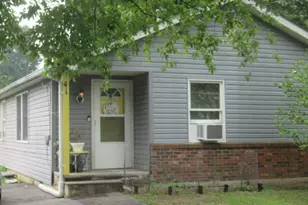 41 Clinton St, Middletown, NY 10940 - Photo 3
