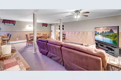268 Chestnut Street, Port Jefferson Station, NY 11776 - Photo 31