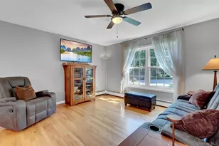 268 Chestnut St, Port Jefferson Station, NY 11776 - Photo 9