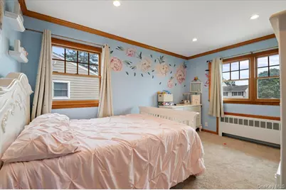 84 Cedar Drive, Farmingdale, NY 11735 - Photo 17