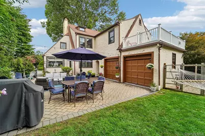 7 Parkview Court, White Plains, NY 10603 - Photo 37