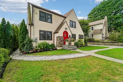 7 Parkview Court, White Plains, NY 10603 - Photo 1