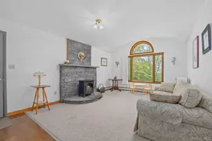 231 Manorville Rd, Saugerties, NY 12477 - Photo 15