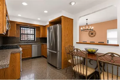 1176 Lydig Avenue, Bronx, NY 10461 - Photo 7