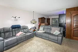 3 MacKay Dr, Hauppauge, NY 11788 - Photo 5