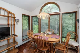 3 MacKay Dr, Hauppauge, NY 11788 - Photo 19