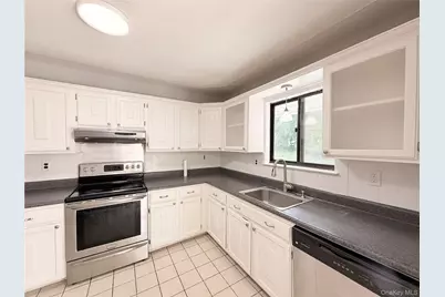 9 Heritage Drive #B, Harriman, NY 10926 - Photo 9