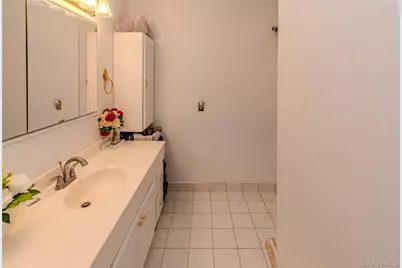 7 Fleetwood Drive, Newburgh, NY 12550 - Photo 31