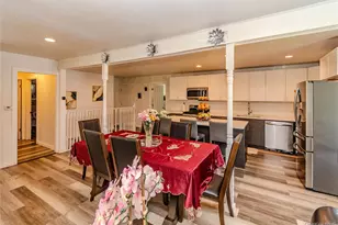 7 Fleetwood Dr, Newburgh, NY 12550 - Photo 11