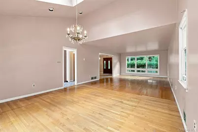 18 Bonaventure Avenue, Ardsley, NY 10502 - Photo 7