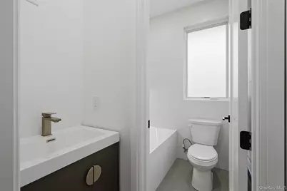 20 Singer Avenue #201, Spring Valley, NY 10977 - Photo 21