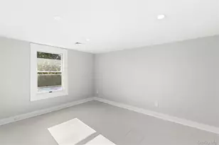 162 Mill Rd, Westhampton Beach, NY 11978 - Photo 7