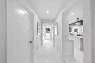 12 Seaside Dr, Port Jefferson, NY 11777 - Photo 17