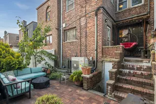 130-35 229th St, Springfield Gardens, NY 11413 - Photo 37