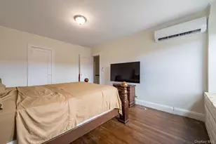 130-35 229th St, Springfield Gardens, NY 11413 - Photo 31