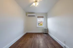130-35 229th St, Springfield Gardens, NY 11413 - Photo 23