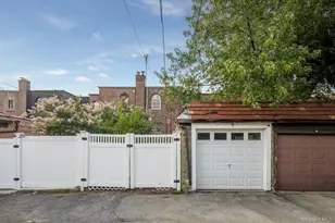 130-35 229th St, Springfield Gardens, NY 11413 - Photo 41