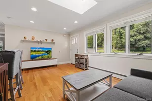 692 Mt Airy Rd, New Windsor, NY 12553 - Photo 9