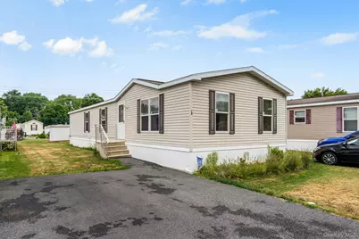 26 East Avenue, Washingtonville, NY 10992 - Photo 1