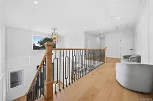 9 Vista Ln, Levittown, NY 11756 - Photo 21