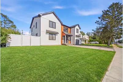 9 Vista Lane, Levittown, NY 11756 - Photo 39