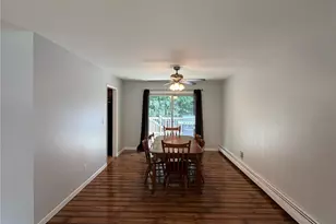 230 Roosevelt Rd, Hyde Park, NY 12538 - Photo 13