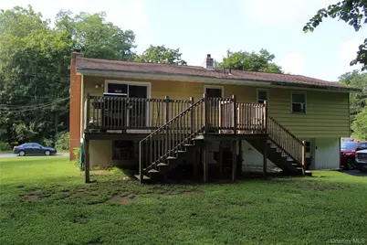 230 Roosevelt Road, Hyde Park, NY 12538 - Photo 7
