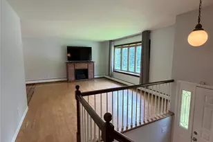 230 Roosevelt Rd, Hyde Park, NY 12538 - Photo 23