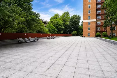280 Collins Avenue #3i, Mount Vernon, NY 10552 - Photo 21