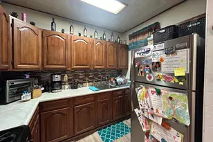 73-58 71st St, Glendale, NY 11385 - Photo 17