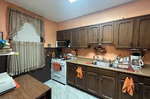 73-58 71st St, Glendale, NY 11385 - Photo 47