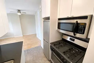 27110 Grand Central Pkwy, Floral Park, NY 11005 - Photo 7