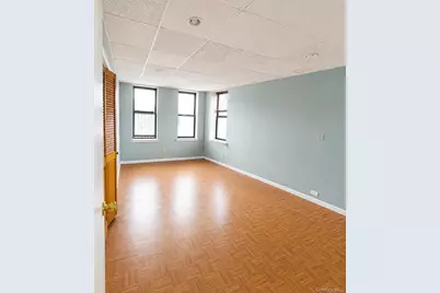 6419 Myrtle Avenue, Ridgewood, NY 11385 - Photo 25