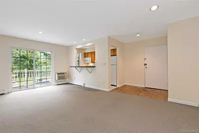 101 Nottingham Road #E, Bedford Hills, NY 10507 - Photo 9