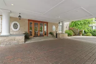 212 Trump Park, Shrub Oak, NY 10588 - Photo 3
