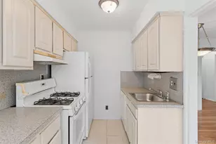 15-35 160th St, Whitestone, NY 11357 - Photo 7