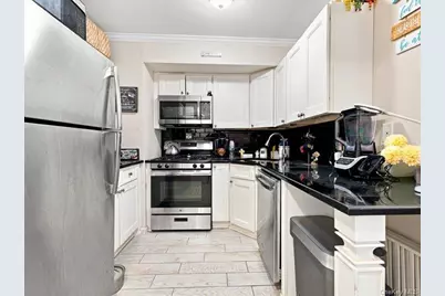 55 Monroe Boulevard #5-R, Long Beach, NY 11561 - Photo 7
