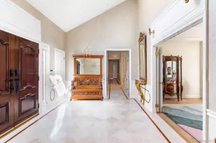10 Laurel Woods Dr, Upper Brookville, NY 11771 - Photo 17
