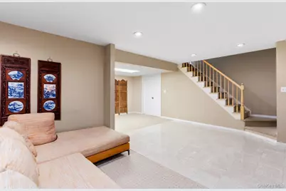 10 Laurel Woods Drive, Upper Brookville, NY 11771 - Photo 21