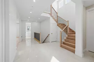 41 Saddle River Rd, Monsey, NY 10952 - Photo 7