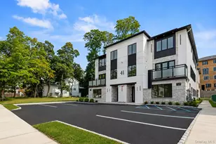 41 Saddle River Rd, Monsey, NY 10952 - Photo 3