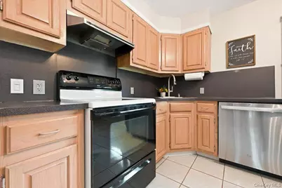 136 Tardy Lane S, Wantagh, NY 11793 - Photo 13