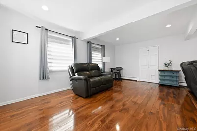 136 Tardy Lane S, Wantagh, NY 11793 - Photo 5