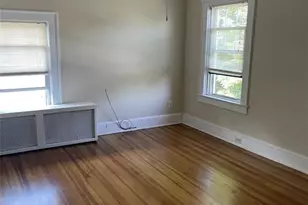 28 Ellwood St, Glen Cove, NY 11542 - Photo 7