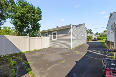 19 Blake Street, Newburgh, NY 12550 - Photo 25