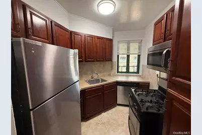 1725 Purdy Street #1C, Bronx, NY 10462 - Photo 1