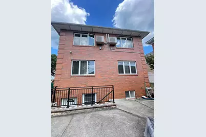 58-14 256th Street, Little Neck, NY 11362 - Photo 3